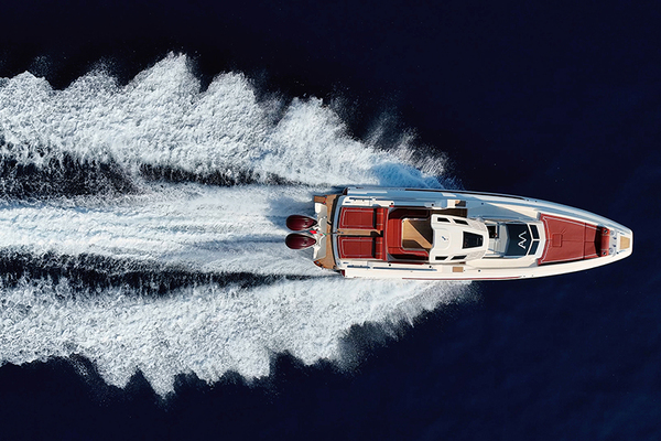 Thumb_granturismo_12.5_amare_limited_edition_by_alessandro_martorana__1_