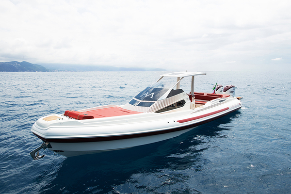 Thumb_granturismo_12.5_amare_limited_edition_by_alessandro_martorana__8_