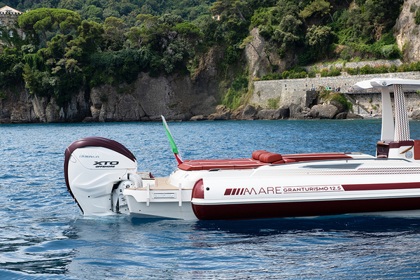 Thumb_granturismo_12.5_amare_limited_edition_by_alessandro_martorana__10_