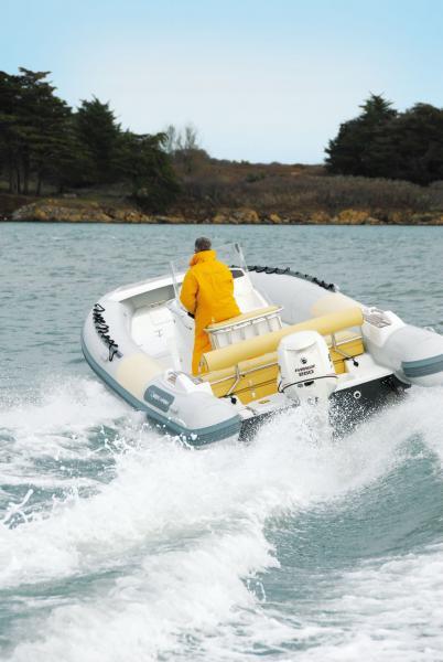 photo Sea Hawk 225