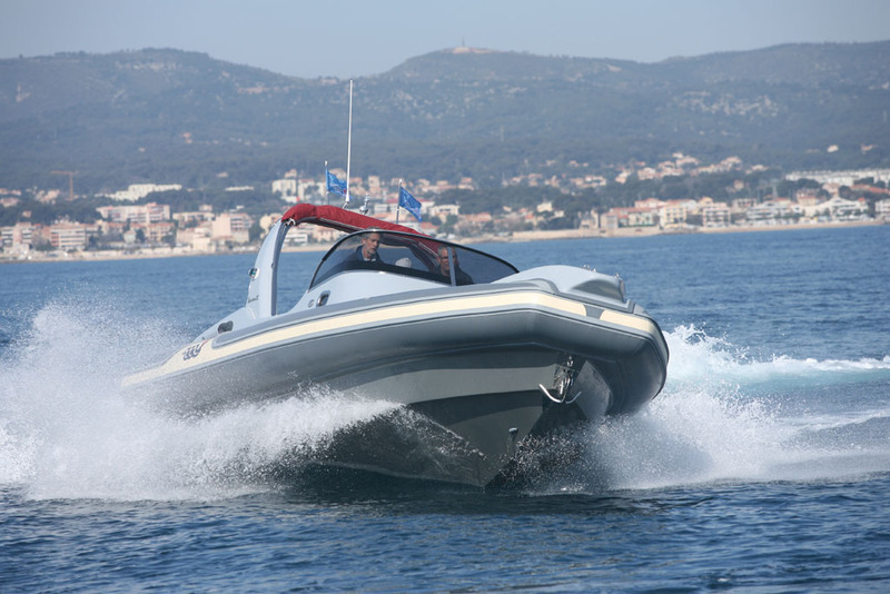 photo MV Marine 35 Vesevus FB