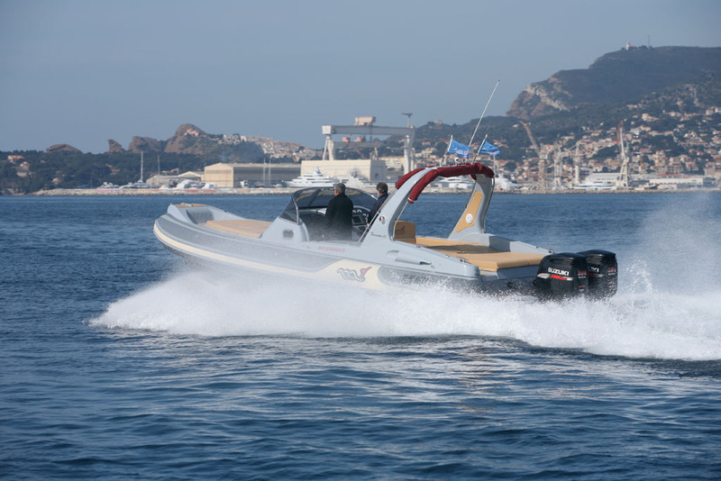 photo MV Marine 35 Vesevus FB