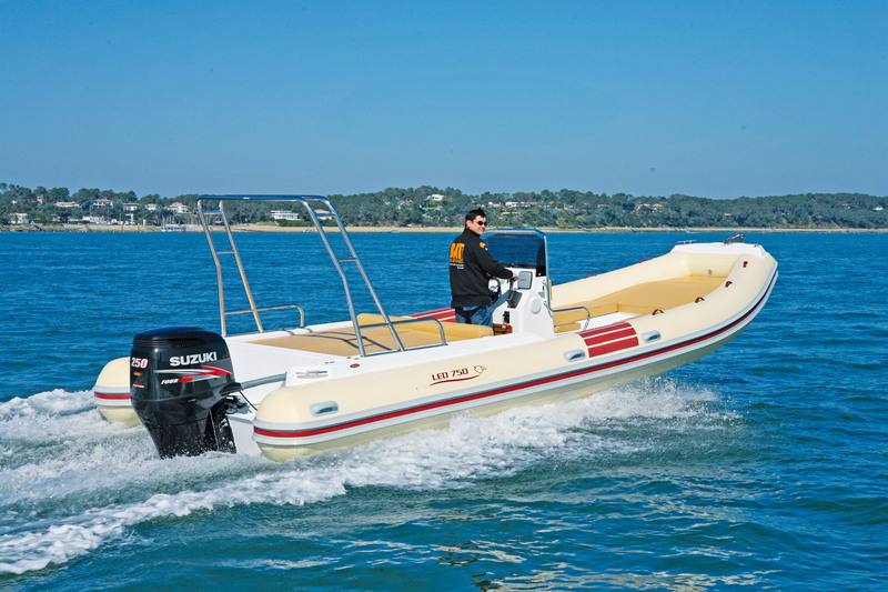 photo Nautica Led 750 GS