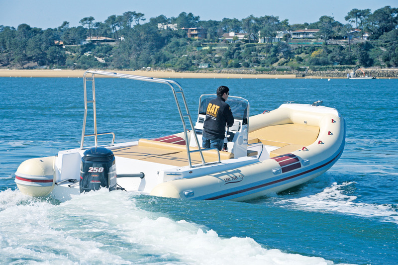 photo Nautica Led 750 GS