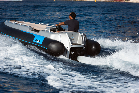 Thumb_news_avon-ejet-tender